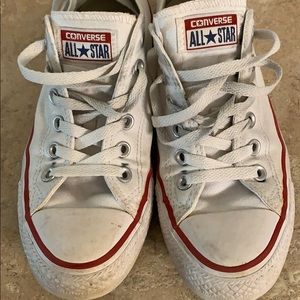 Converse white low top size 8 men’s